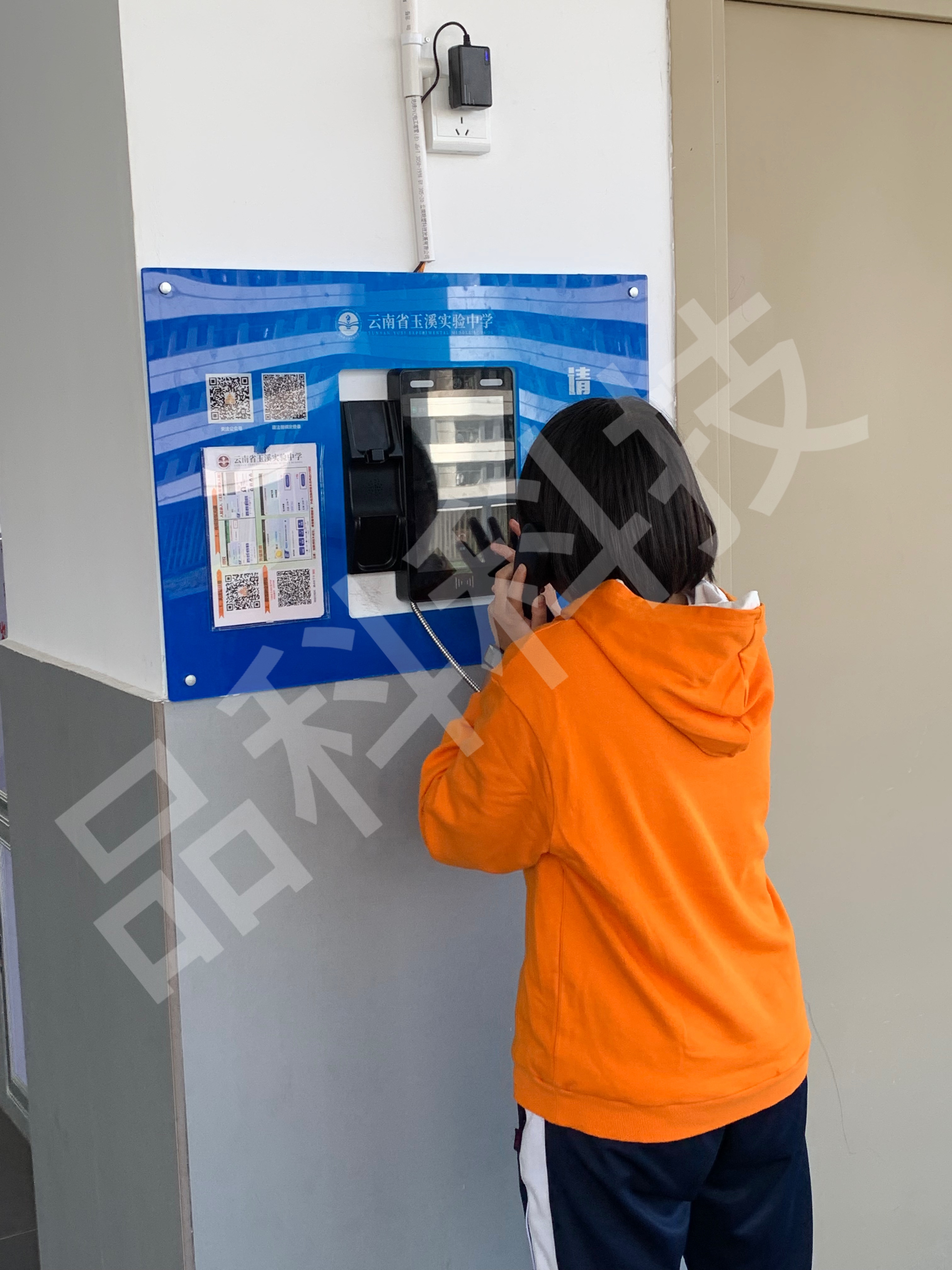 Ʒ��У�@ҕ�lԒ�C